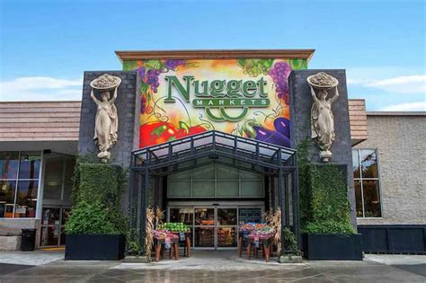 nugget store hours
